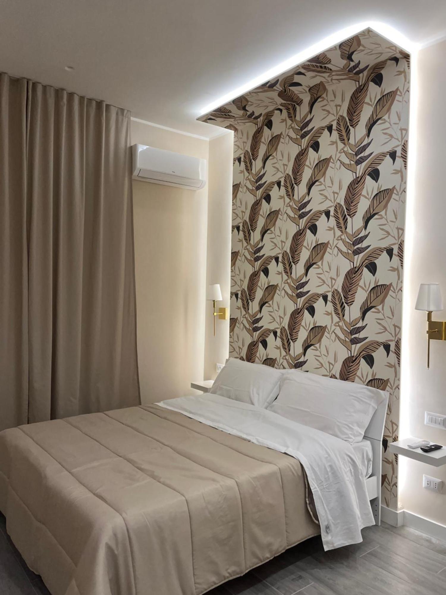 Cloes Rooms Napoli Екстер'єр фото