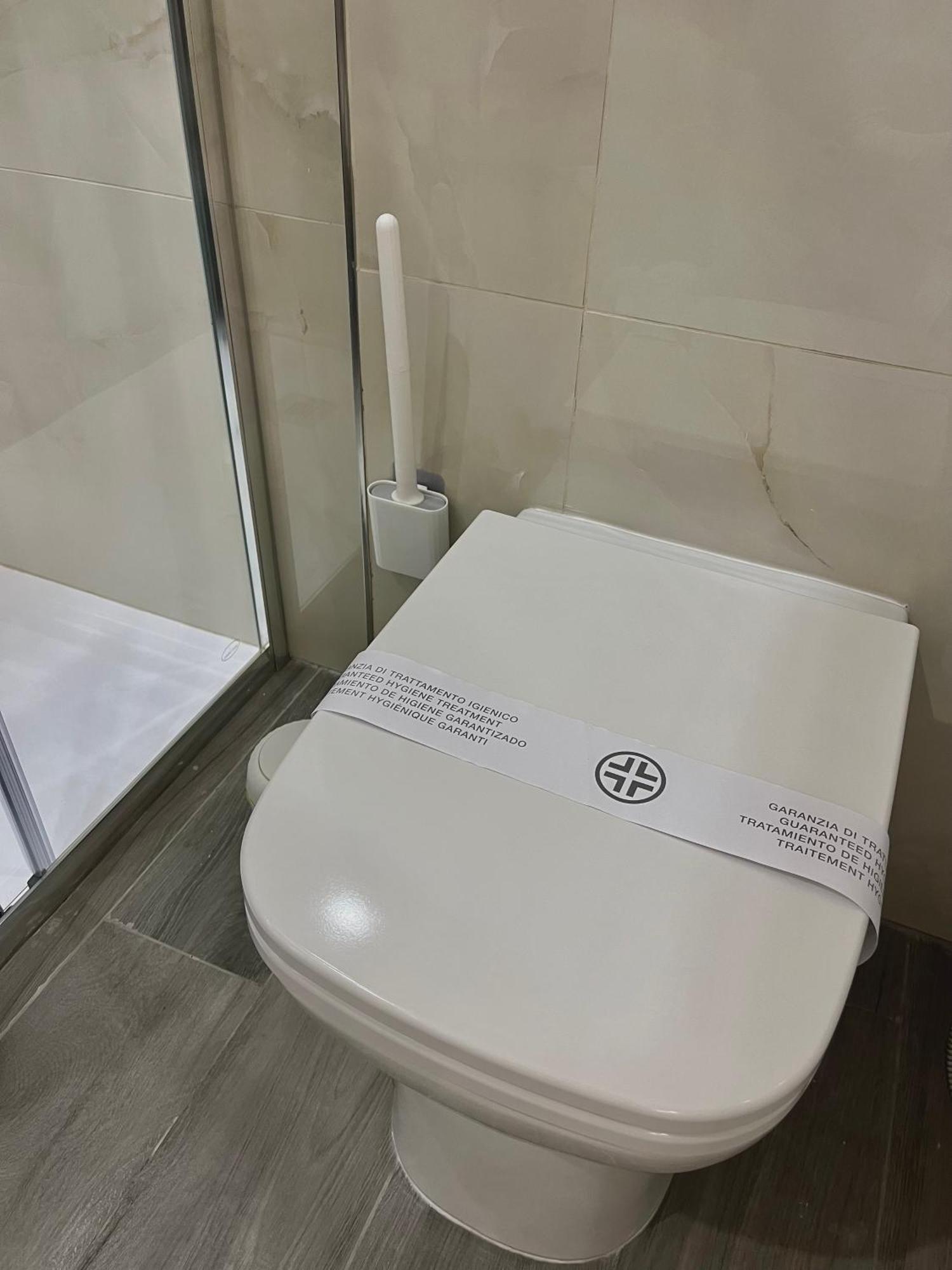 Cloes Rooms Napoli Екстер'єр фото
