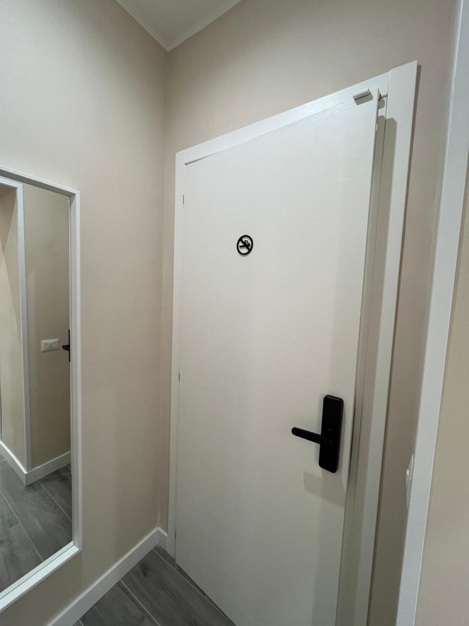Cloes Rooms Napoli Екстер'єр фото