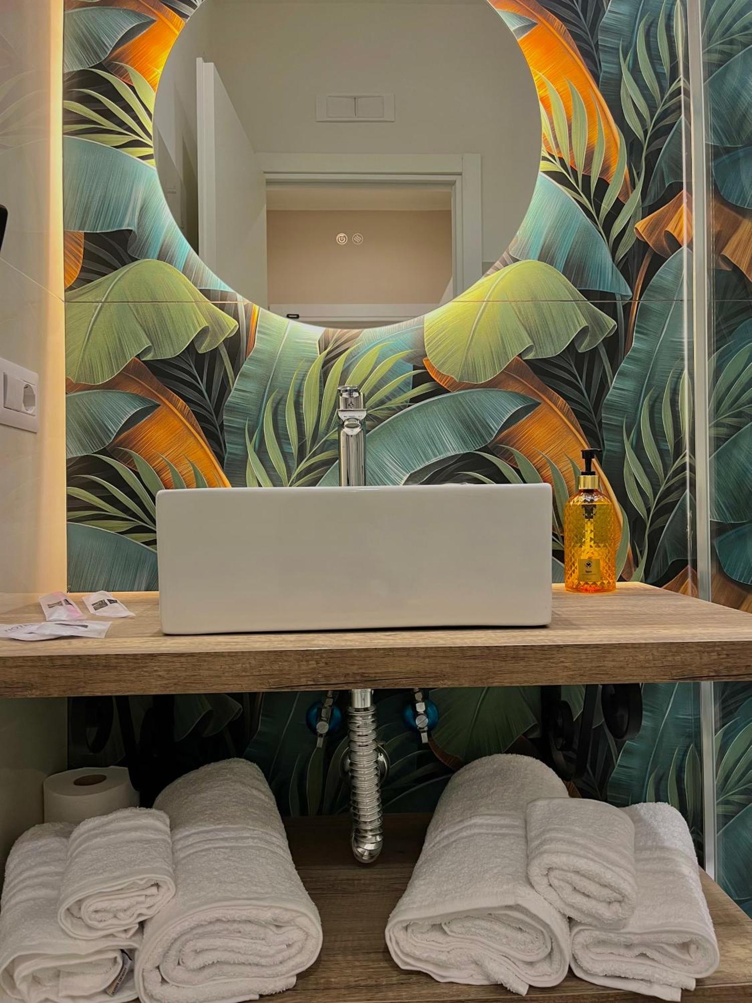 Cloes Rooms Napoli Екстер'єр фото